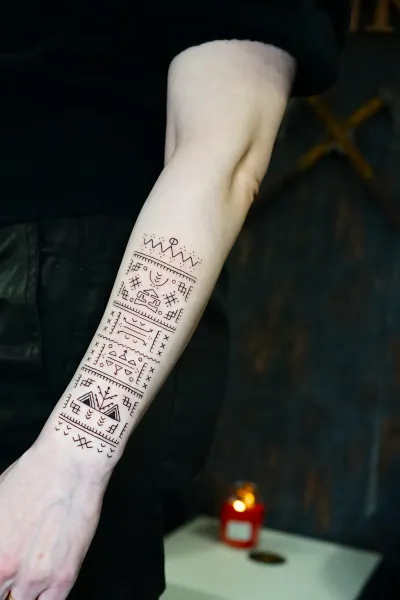 Tatuering av Valhalla Ink Göteborg