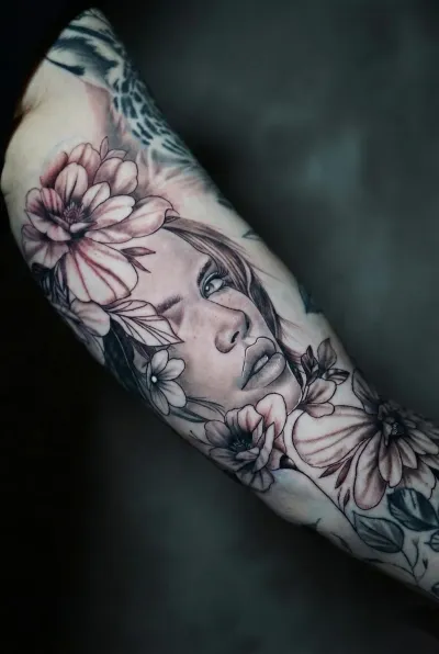 Tatuering av Valhalla Ink Göteborg