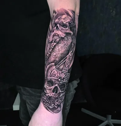 Nordisk & Viking tatuering av Valhalla Ink i Göteborg